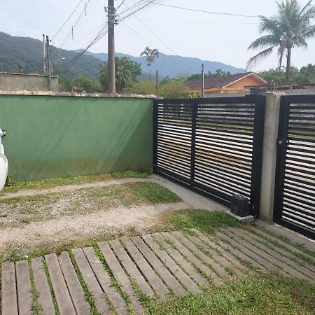 Casa Praia. Linda Varanda Para Um Cochilo Na Rede Ubatuba Eksteriør billede